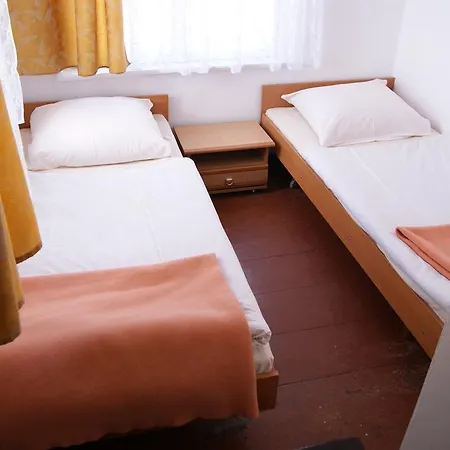Dom Wypoczynkowy Szarotka&krokus Holiday park