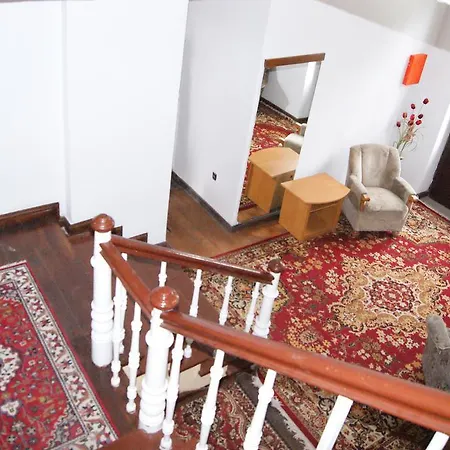 Szarotka&krokus منتزه العطل مينززدرويه