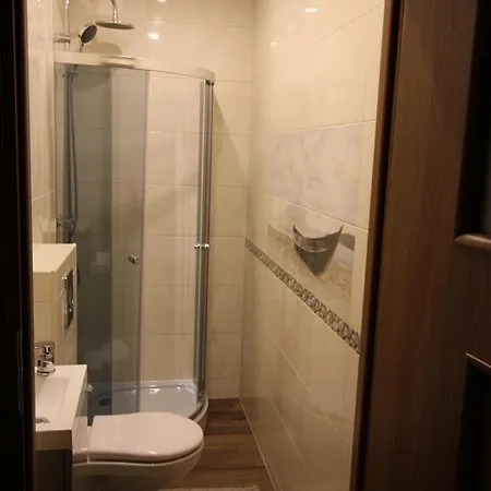 Dom Wypoczynkowy Szarotka&krokus * Miedzyzdroje