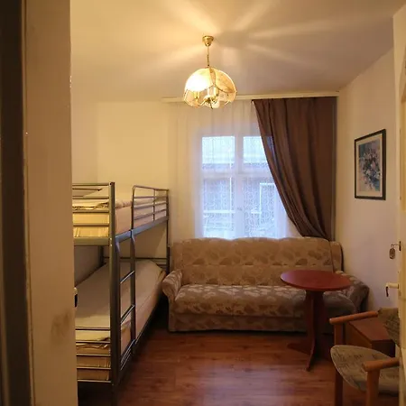 منتزه العطل Szarotka&krokus مينززدرويه